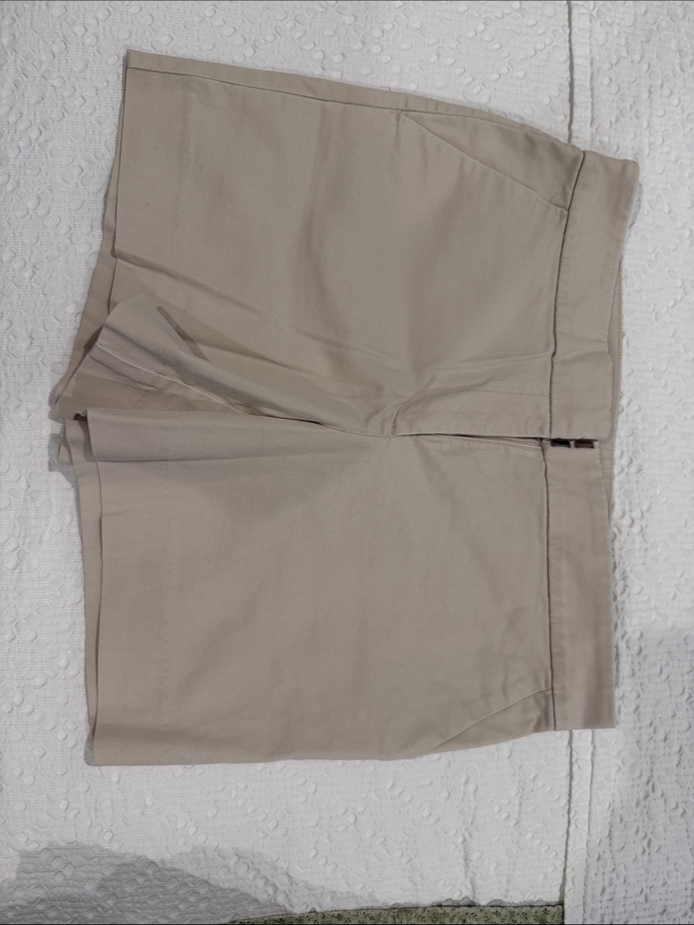 LOFT Beige/Taupe Women’s Shorts